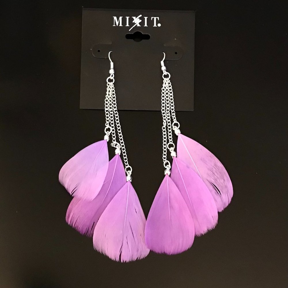 MIX IT SILVER CHAIN & FEATHER EARRINGS